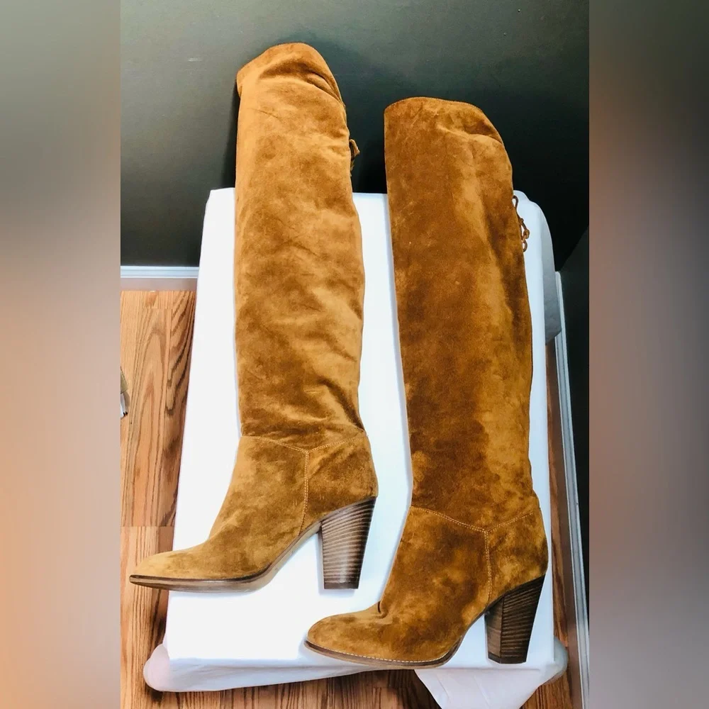 Miss Albright Knee High Brown Suede Pull On Boots Made in Italy Size 6 US Italy